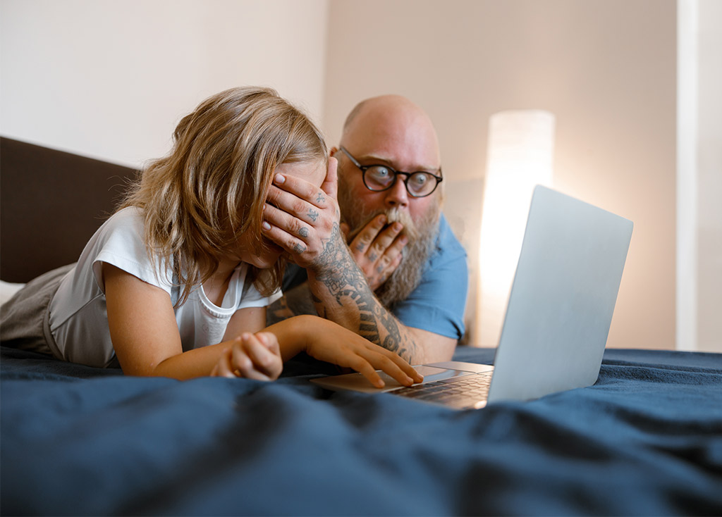 How Parents Can Keep Their Children Safe Online